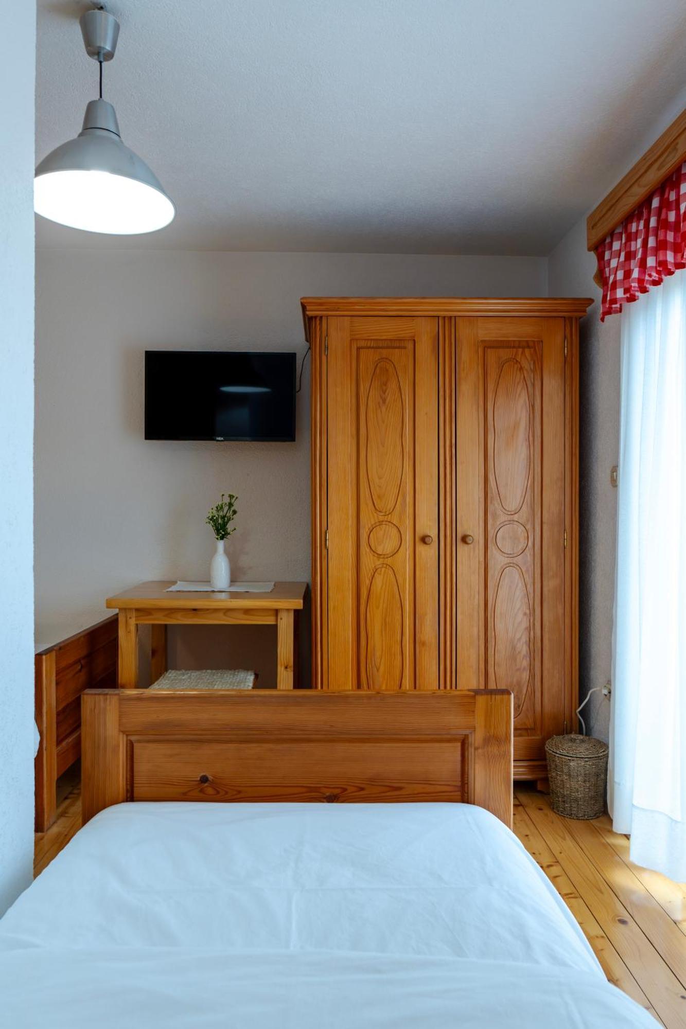 Guest Accommodation Butina Kuterevo Екстер'єр фото